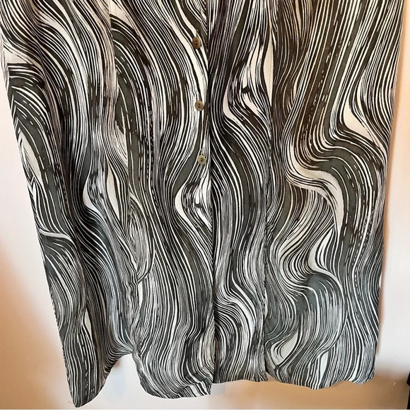 Swirl Print Midi Dress - Picture 5 of 10